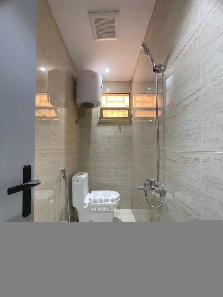 شقة للإيجار في شارع يثرب, حي بدر, مدينة الرياض, منطقة الرياض صورة 2