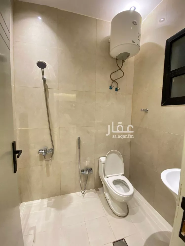 دور للبيع في شارع بدر, حي بدر, مدينة الرياض, منطقة الرياض 8