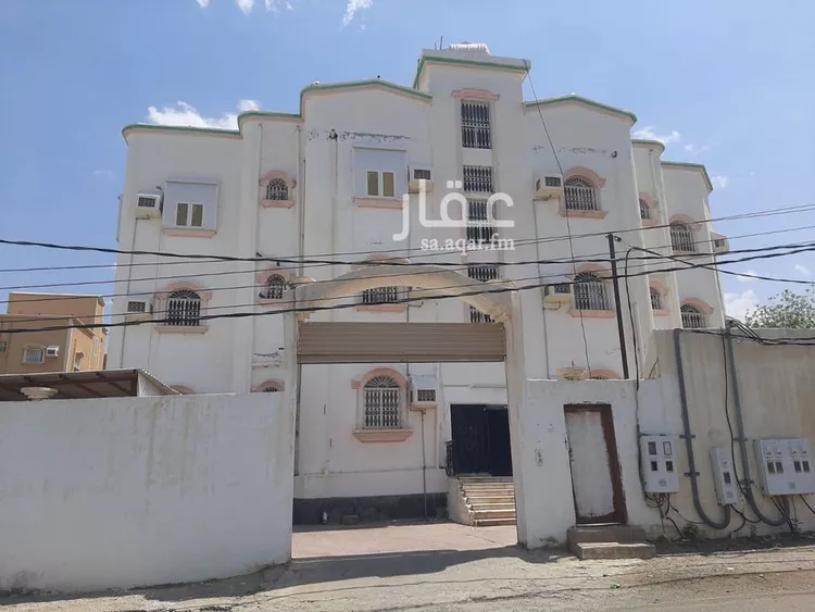 عمارة للبيع في شارع زيد بن الحباب, حي الزهراء, مدينة المجاردة, منطقة عسير