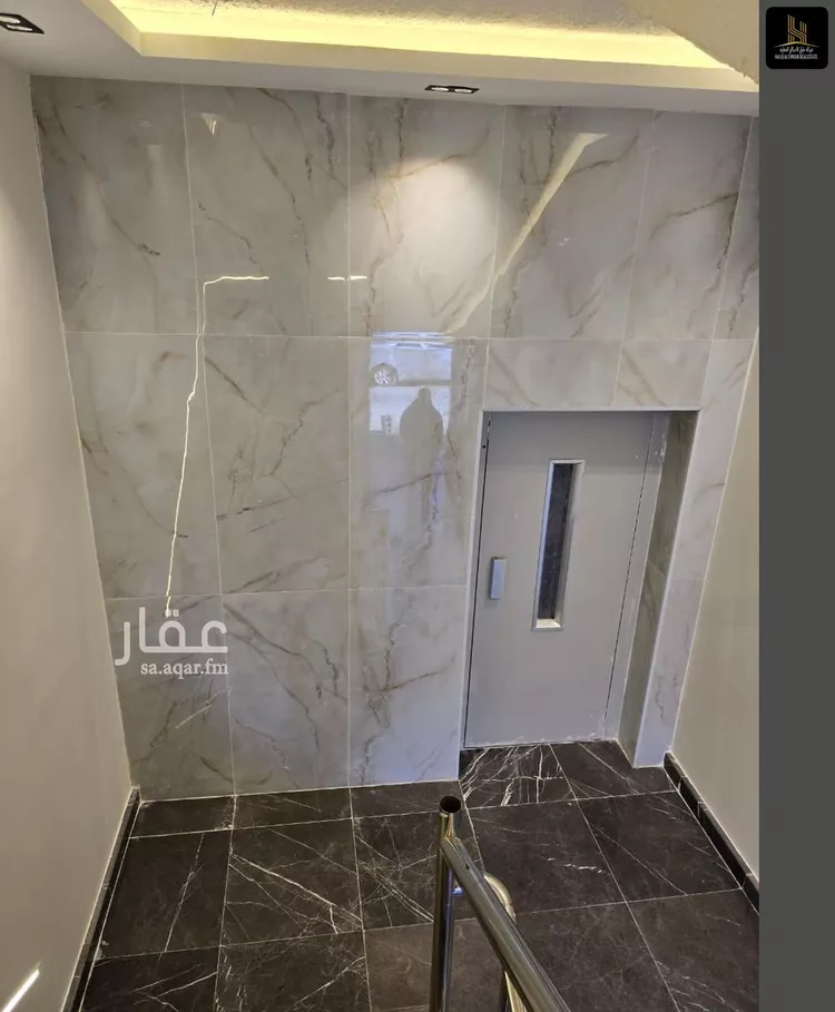 دور للبيع في شارع محمد بن احمد السرائي, حي شعبة الشيخ, مدينة خميس مشيط, منطقة عسير صورة 4