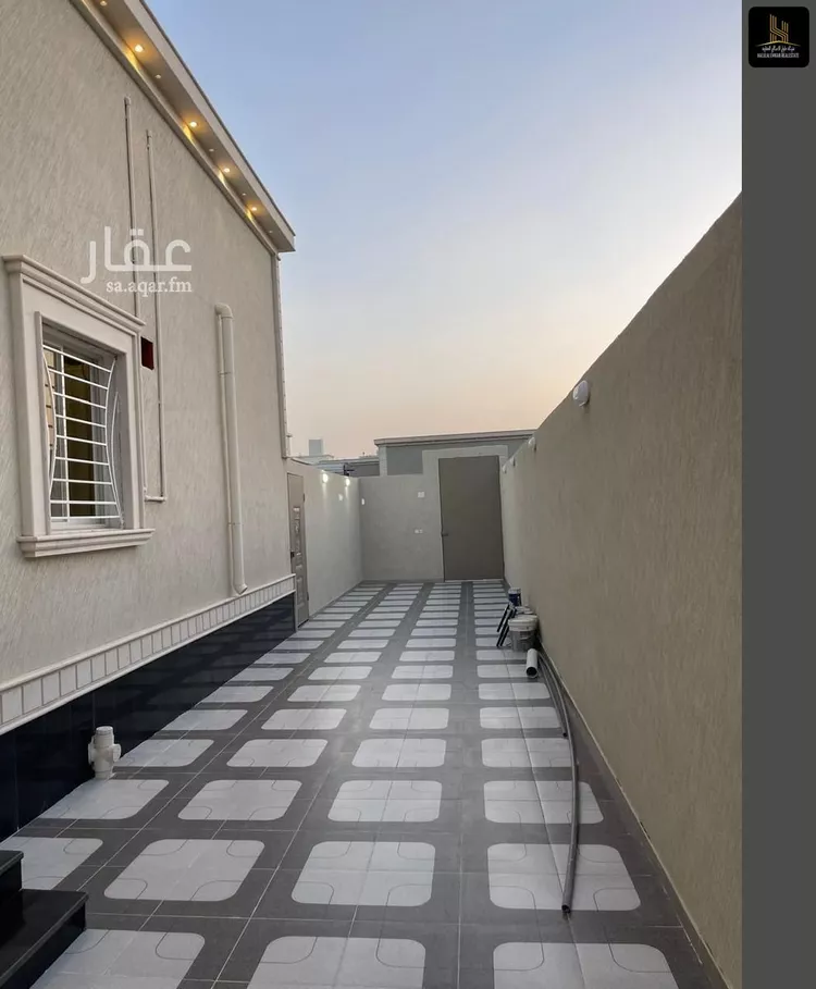 Floor for Sale in Bisha Bishah 10