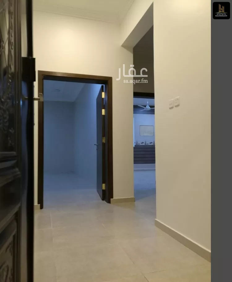 عمارة للبيع في شارع المخزومي, حي الأمير عبدالله, مدينة بيشة, منطقة عسير صورة 5