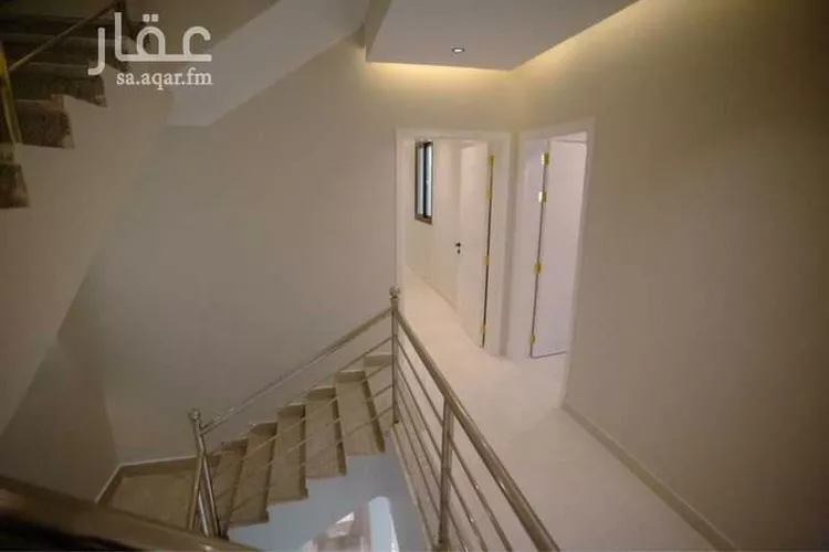 فيلا للبيع في شارع عمرو بن الحارث بن ابي ضرار, حي طيبة, مدينة المدينه المنوره, منطقة المدينة المنورة صورة 3