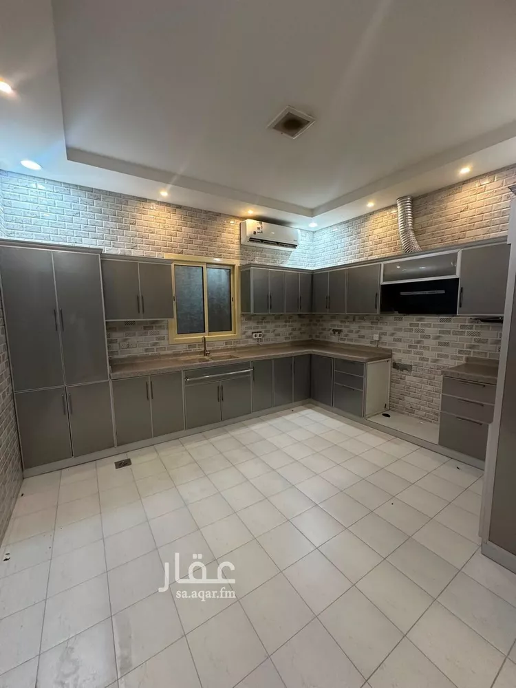 دور للإيجار في شارع الدامور, حي العارض, مدينة الرياض, منطقة الرياض 8