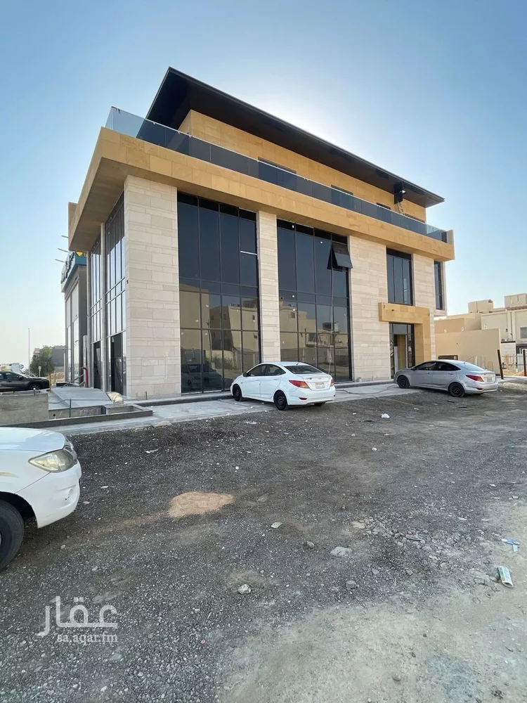 عمارة للإيجار في شارع الأمير خالد بن بندر بن عبدالعزيز, حي العارض, مدينة الرياض, منطقة الرياض صورة 2