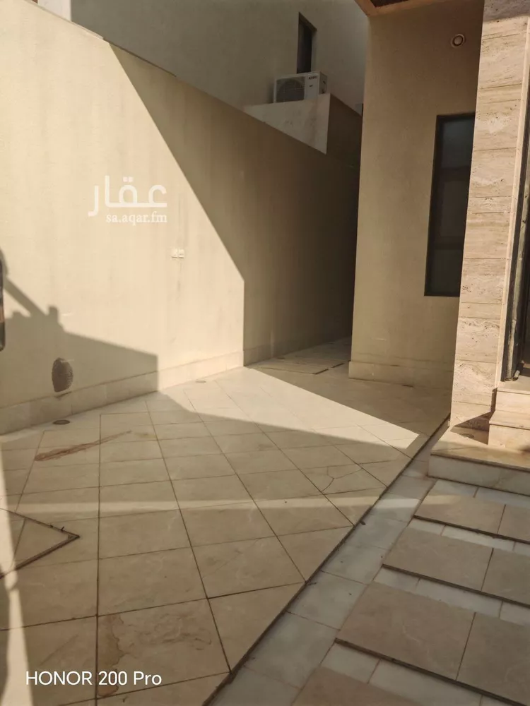 فيلا للبيع في شارع عبدالرحمن بن سلطان, حي العارض, مدينة الرياض, منطقة الرياض صورة 5