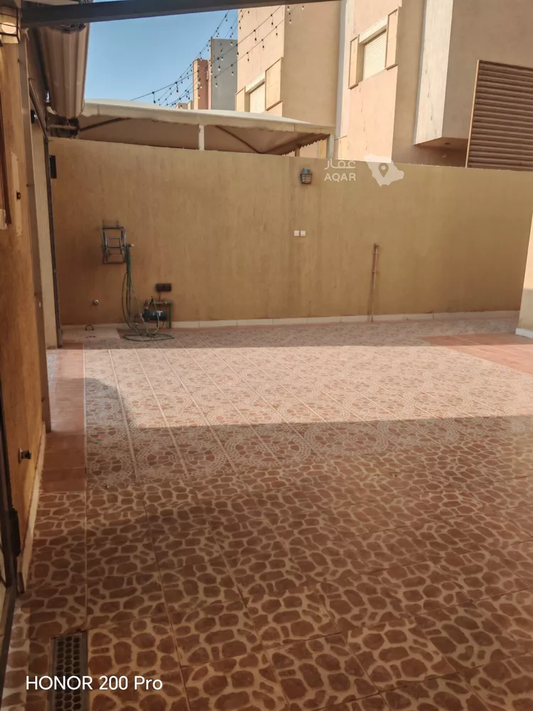 Floor for Rent in Riyadh Al Yasmin صورة 3