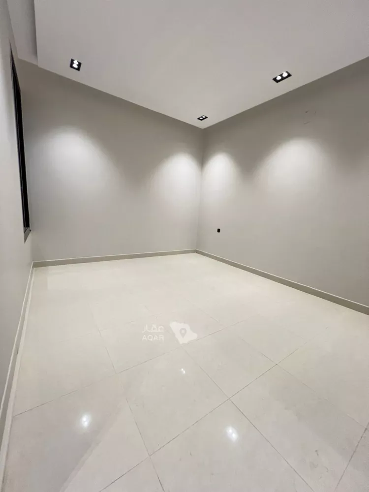 Floor for Rent in Riyadh Al Yarmouk 5