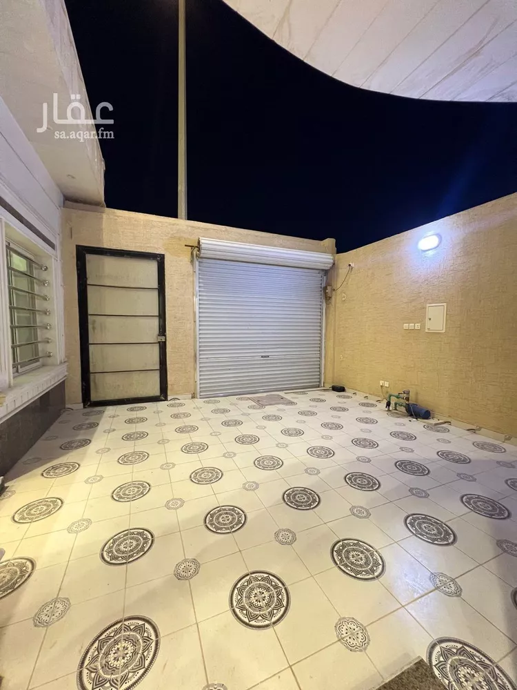 فيلا للبيع في شارع الجدي, حي اليرموك, مدينة الرياض, منطقة الرياض صورة 2