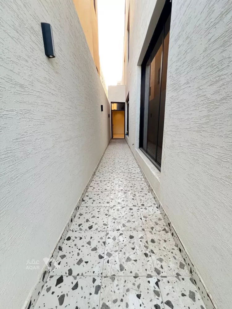 Floor for Rent in Riyadh Al Yarmouk 3