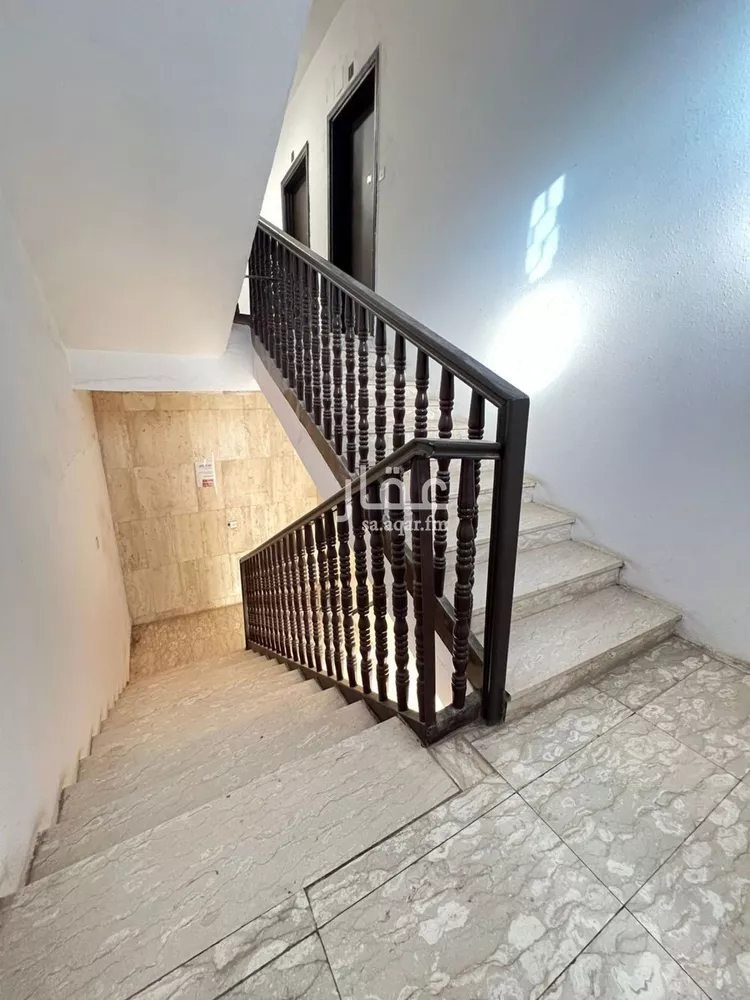 شقة للإيجار في شارع أبي ذر الغفاري, حي الربوة, مدينة الرياض, منطقة الرياض صورة 2