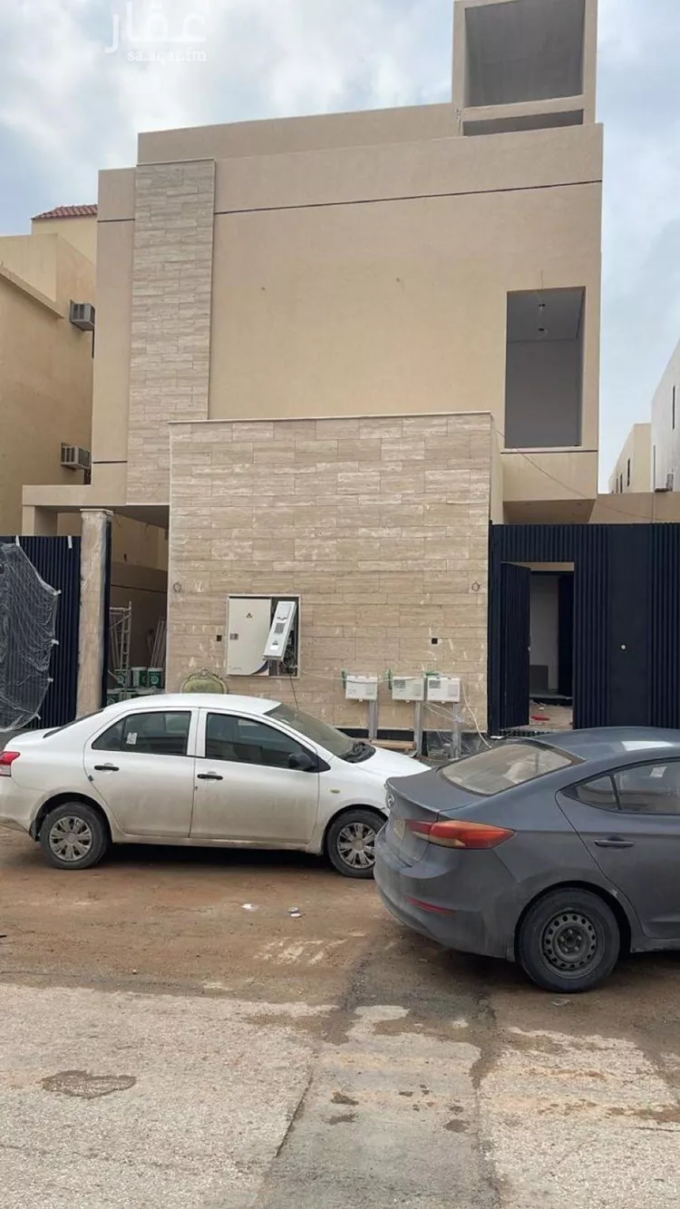دور للبيع في شارع الشمالية, حي السعادة, مدينة الرياض, منطقة الرياض