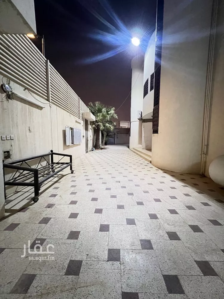 فيلا للبيع في شارع السبت, حي ظهرة البديعة, مدينة الرياض, منطقة الرياض 7