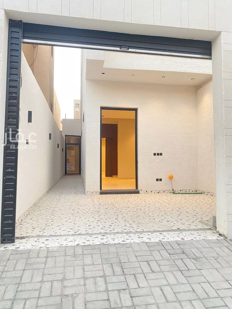 دور للبيع في شارع النايفة, حي اليرموك, مدينة الرياض, منطقة الرياض صورة 2