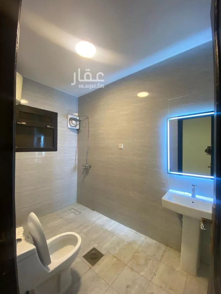 شقة للإيجار في شارع أبي ذر الغفاري, حي الربوة, مدينة الرياض, منطقة الرياض 9
