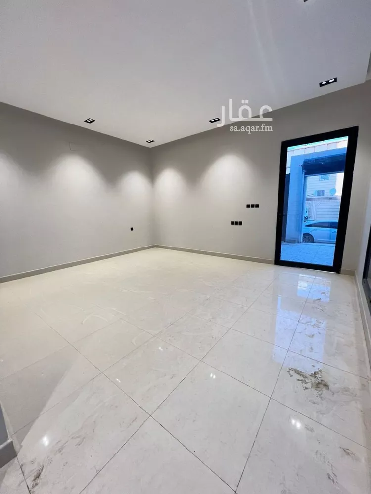 دور للبيع في شارع النايفة, حي اليرموك, مدينة الرياض, منطقة الرياض 8