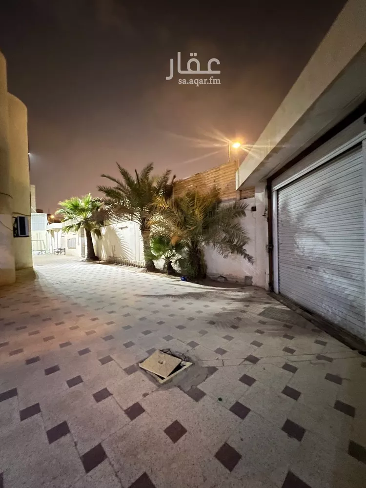 فيلا للبيع في شارع السبت, حي ظهرة البديعة, مدينة الرياض, منطقة الرياض صورة 3
