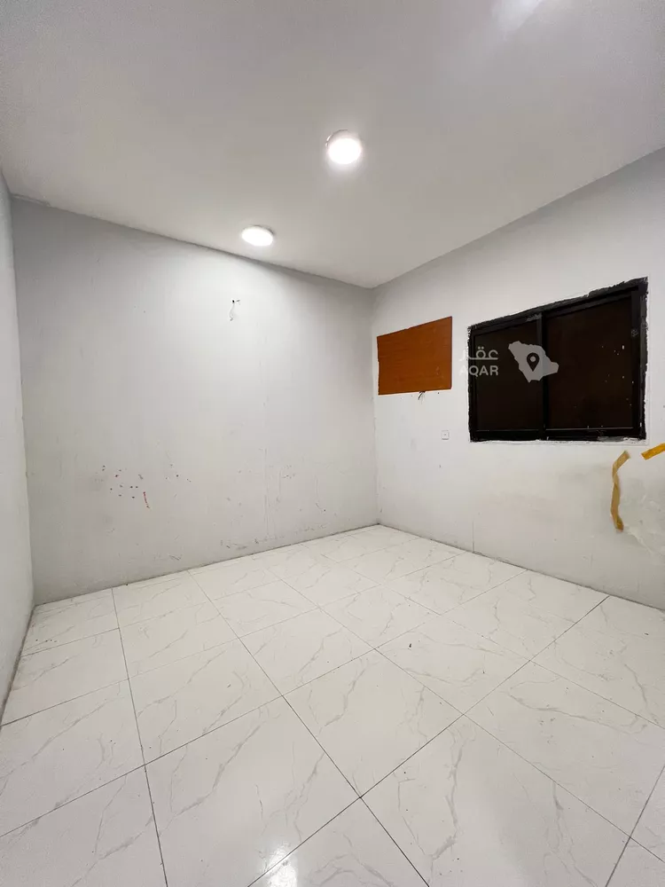 شقة للإيجار في شارع قس بن ساعدة, حي الملك فيصل, مدينة الرياض, منطقة الرياض 4