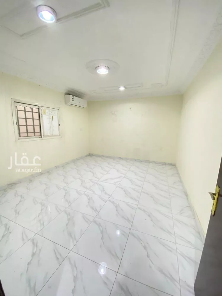 شقة للإيجار في شارع ابن تيمية, حي بدر, مدينة الرياض, منطقة الرياض