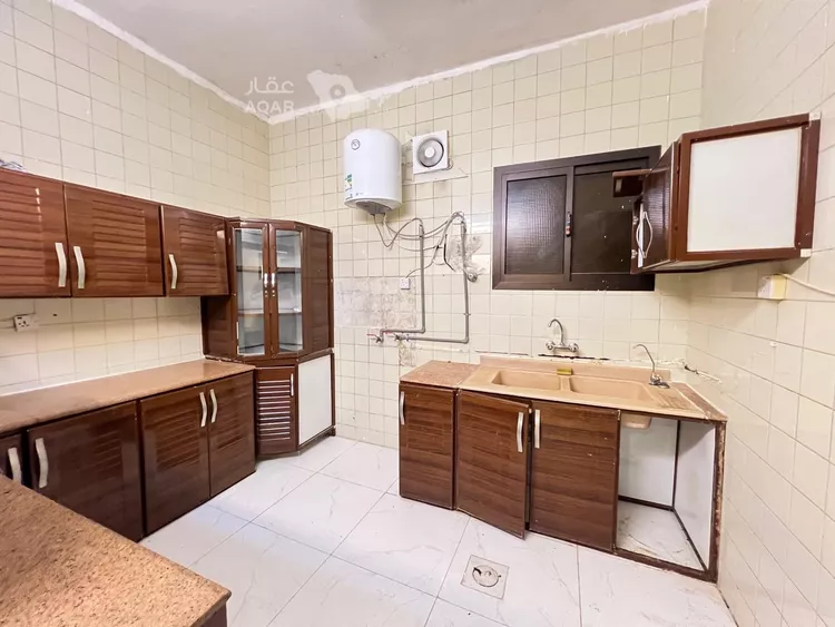 شقة للإيجار في شارع قس بن ساعدة, حي الملك فيصل, مدينة الرياض, منطقة الرياض 6