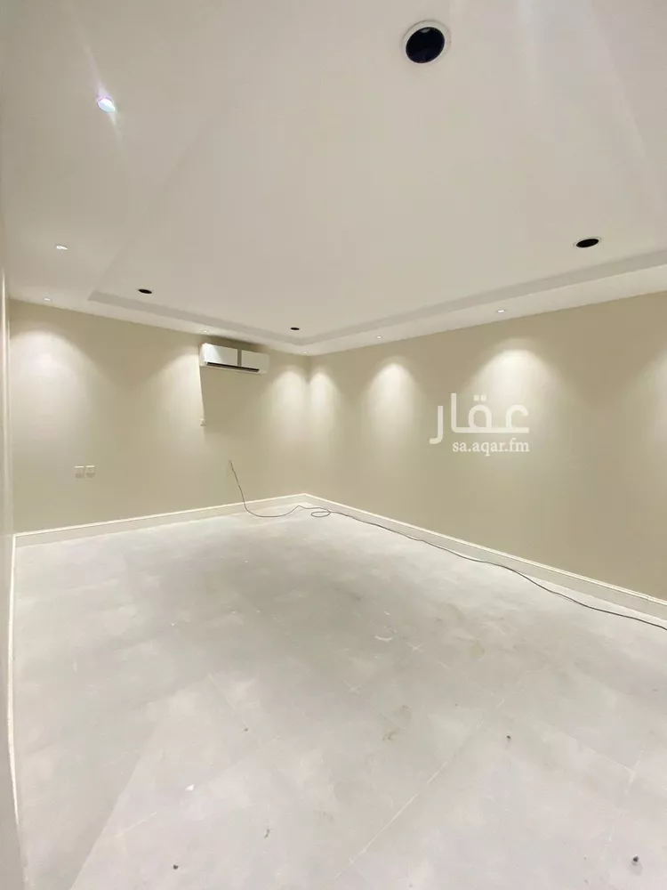 فيلا للإيجار في شارع الثمالية, حي الغدير, مدينة الرياض, منطقة الرياض صورة 4