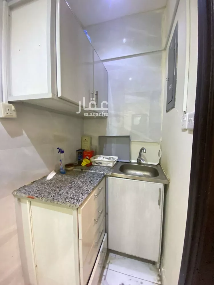 شقة للإيجار في شارع القويعية, حي النزهة, مدينة الرياض, منطقة الرياض صورة 3