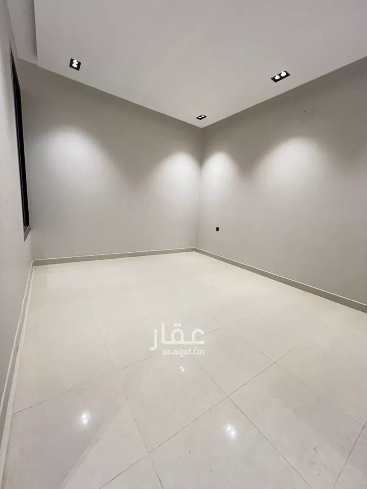 دور للبيع في شارع النايفة, حي اليرموك, مدينة الرياض, منطقة الرياض 7