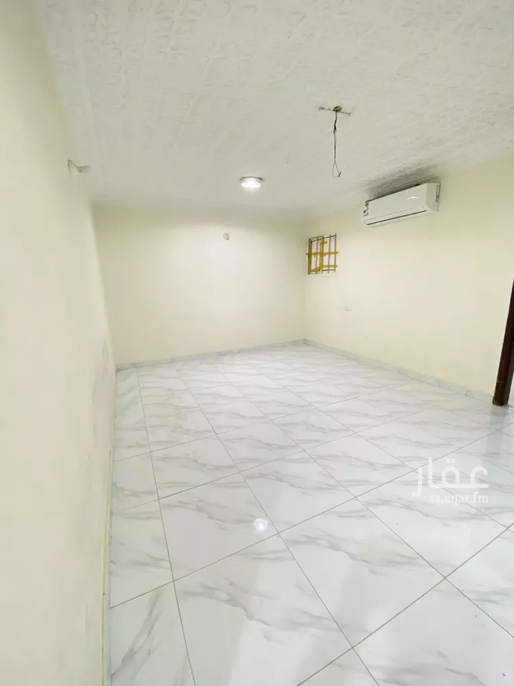 شقة للإيجار في شارع ابن تيمية, حي بدر, مدينة الرياض, منطقة الرياض صورة 2