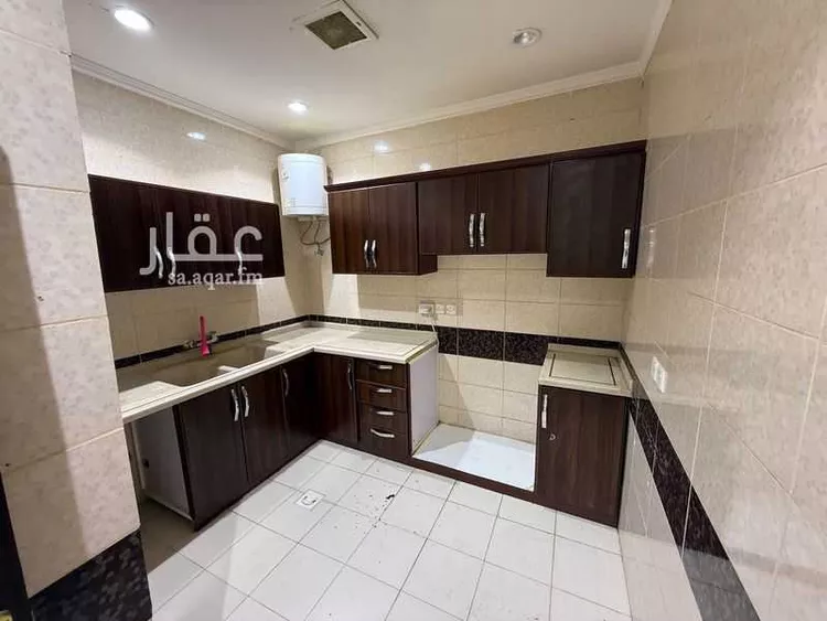 شقة للإيجار في شارع ابي سفيان بن حرب, حي النزهة, مدينة الرياض, منطقة الرياض صورة 3