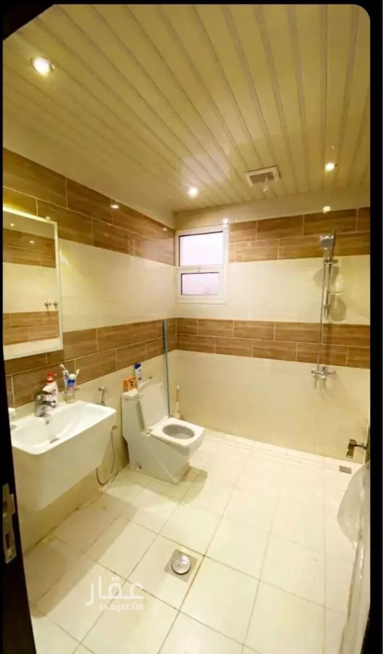 شقة للإيجار في شارع ابي سفيان بن حرب, حي النزهة, مدينة الرياض, منطقة الرياض صورة 2