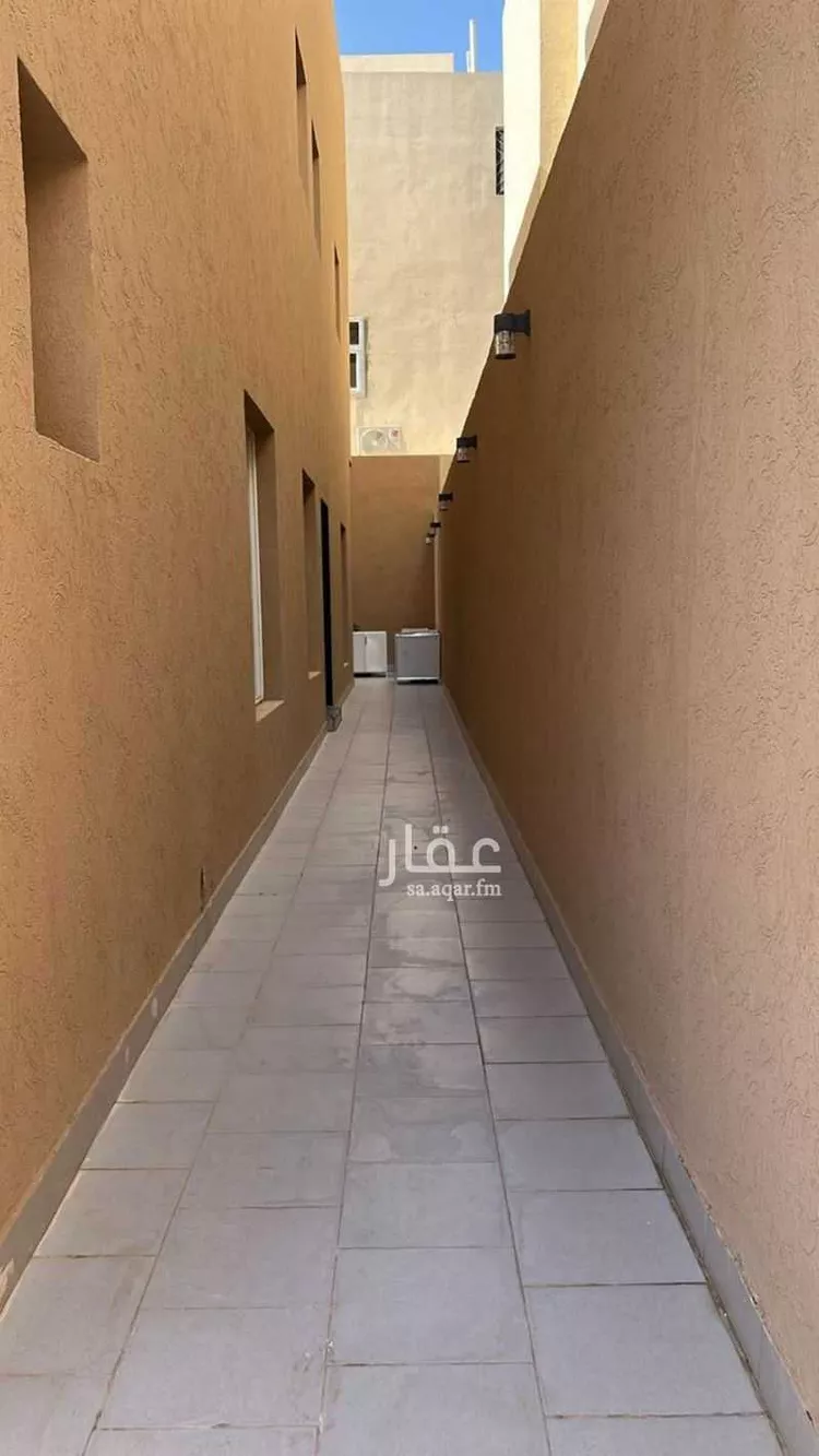فيلا للبيع في شارع محمد بن عمر شيخان, حي العارض, مدينة الرياض, منطقة الرياض 6