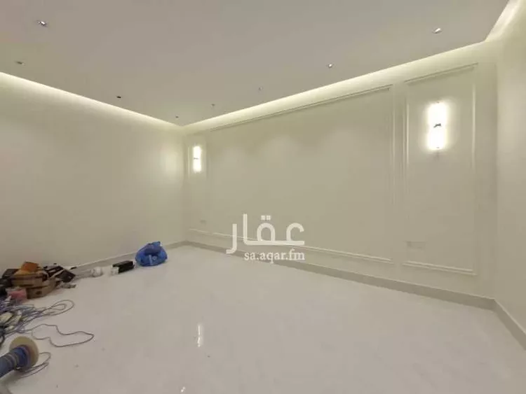 فيلا للبيع في شارع المغيرة بن عياش, حي العريجاء الأوسط, مدينة الرياض, منطقة الرياض صورة 4