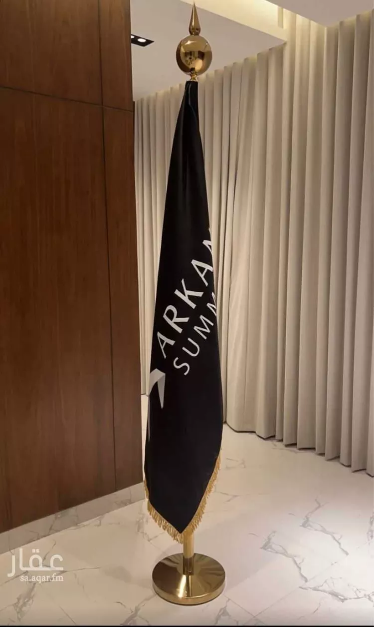 Floor for Sale in Riyadh Al Janadriyah صورة 2