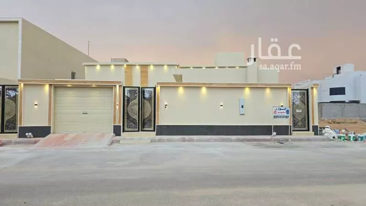 دور للبيع في شارع الملك عبدالله 95, حي الملك عبدالله, مدينة شقراء, منطقة الرياض صورة 2