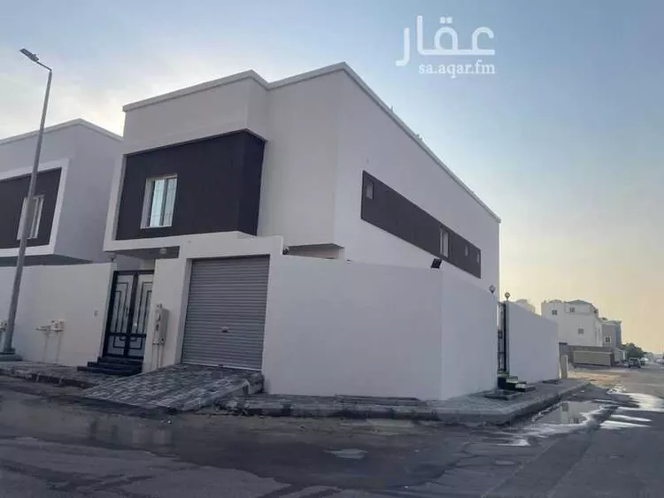 فيلا للبيع في شارع مدائن صالح, حي الصواري, مدينة الخبر, المنطقة الشرقية