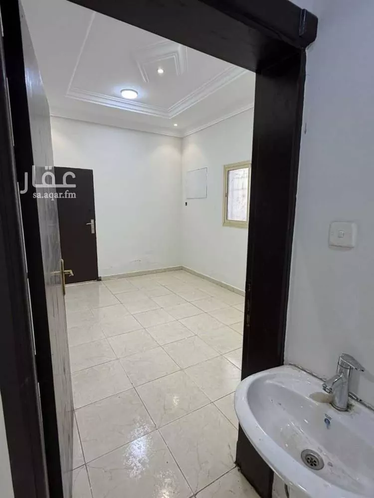 شقة للبيع في شارع قرطاجة, حي بدر, مدينة الرياض, منطقة الرياض 11