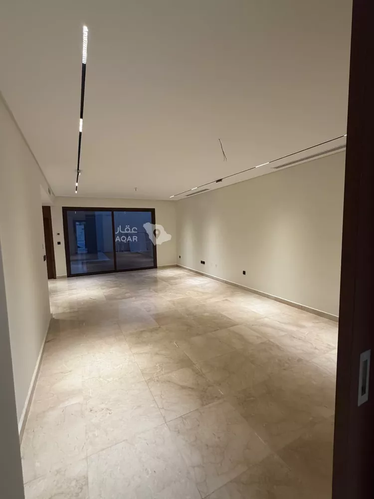 Villa for Sale in Riyadh Al Arid 7