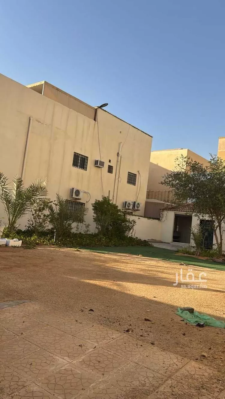 فيلا للبيع في شارع سكاكا, حي ظهرة لبن, مدينة الرياض, منطقة الرياض صورة 5