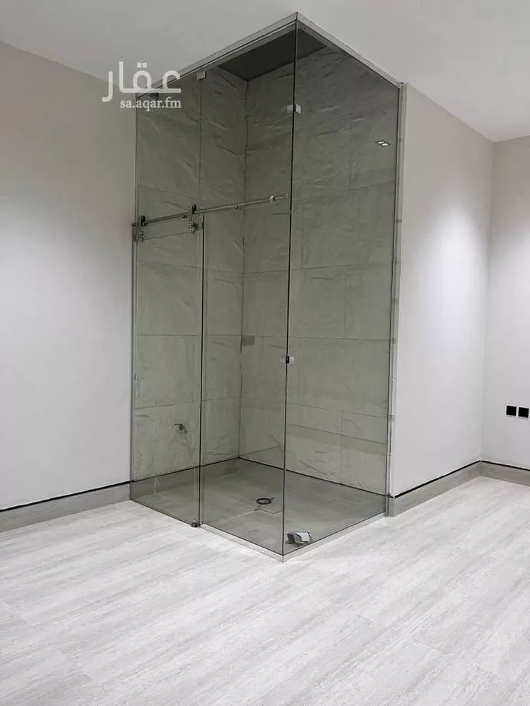 دور للبيع في شارع الخليفة الناصر لدين الله, حي السويدي الغربي, مدينة الرياض, منطقة الرياض