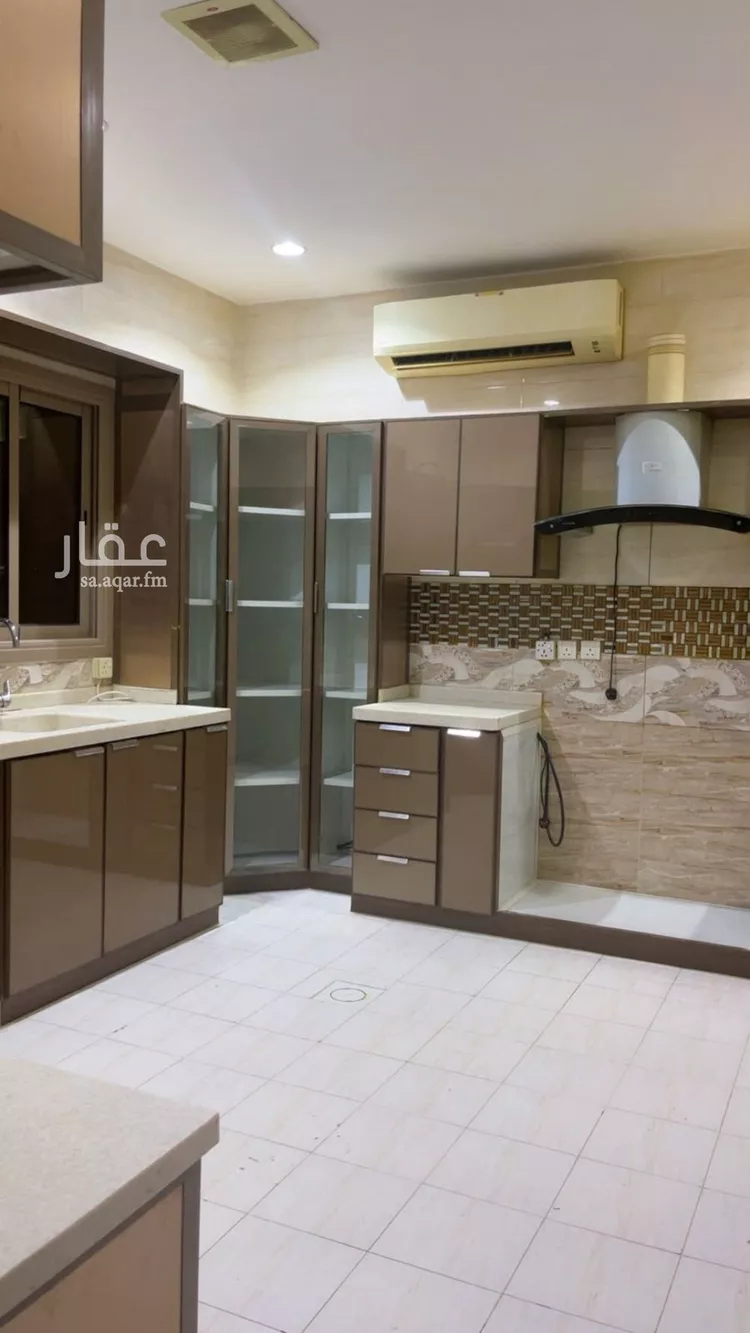 فيلا للبيع في شارع رقم 207, حي النرجس, مدينة الرياض, منطقة الرياض 12