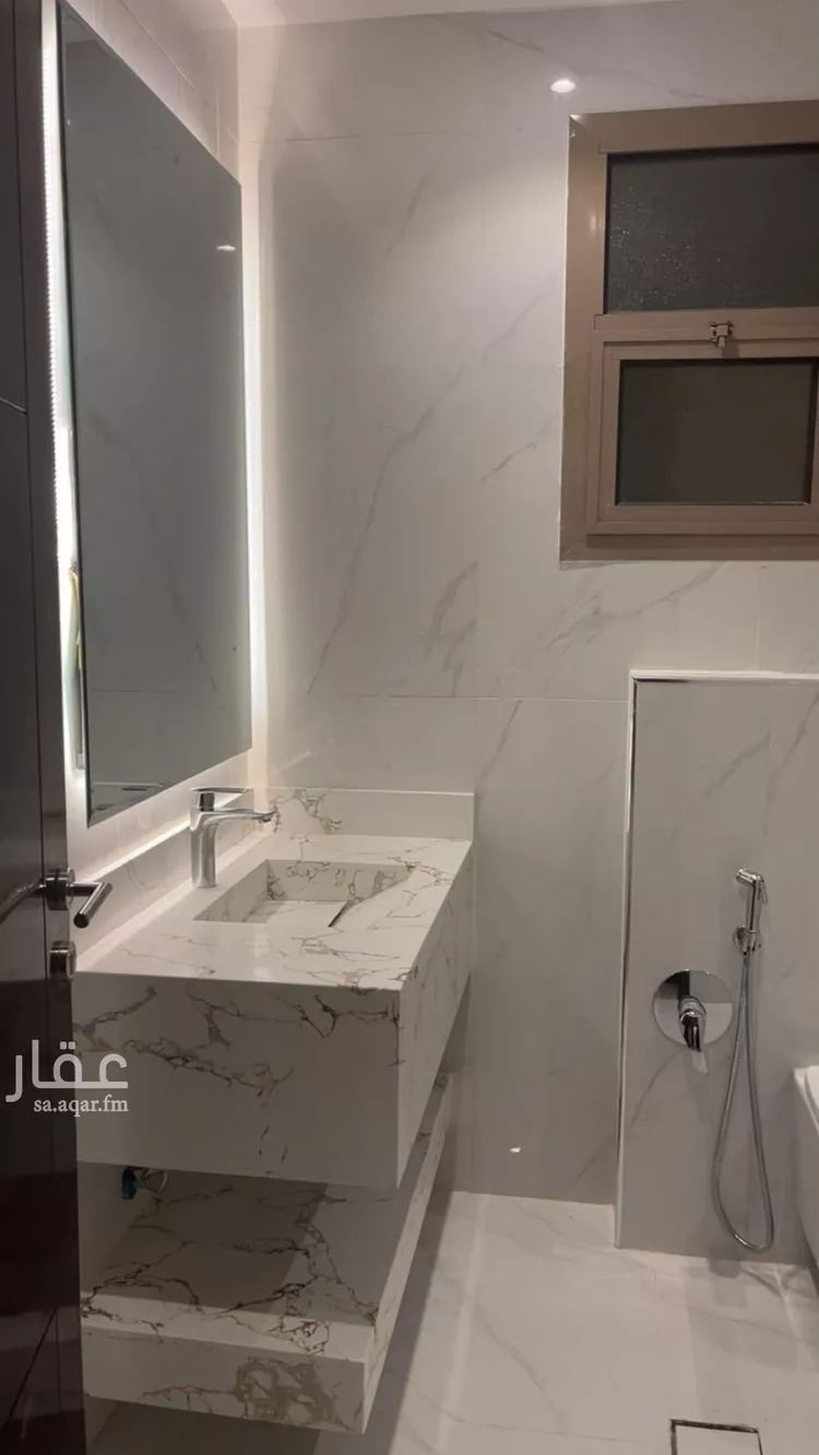 فيلا للبيع في شارع رقم 207, حي النرجس, مدينة الرياض, منطقة الرياض 13