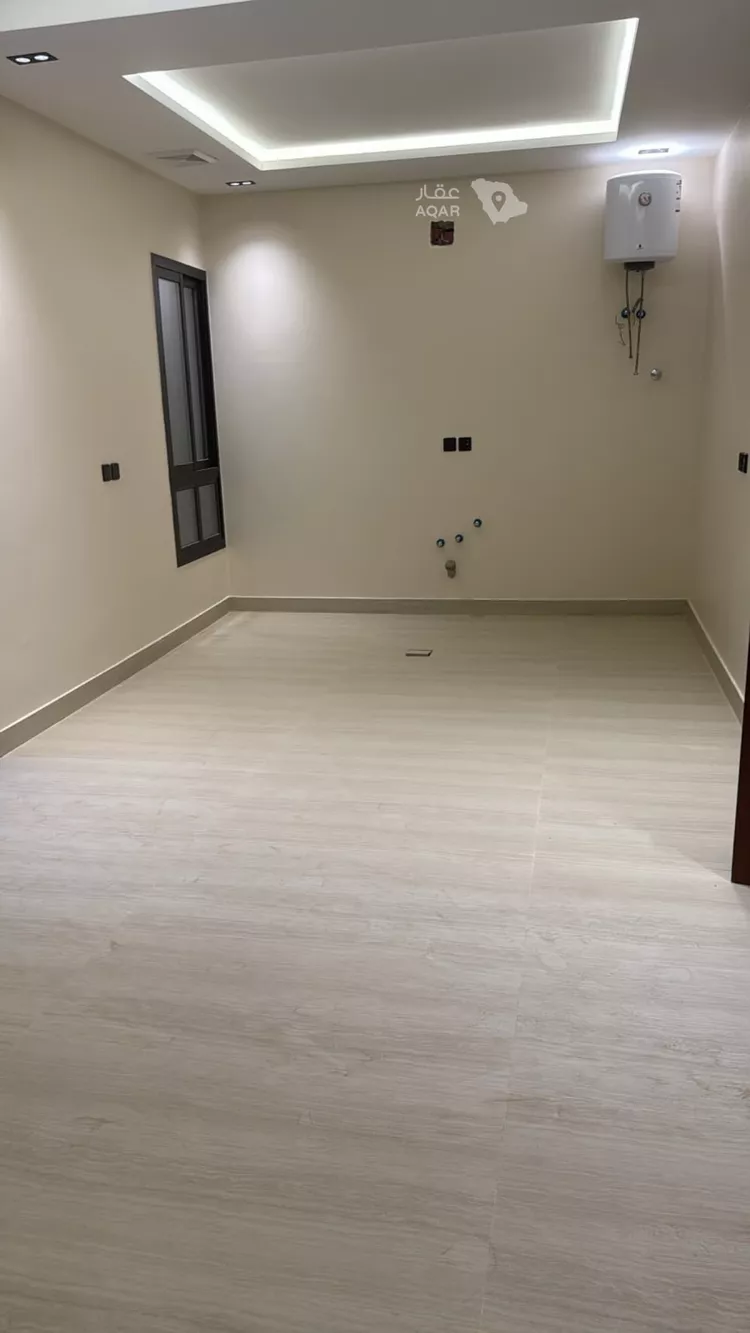 دور للإيجار في شارع محمد بن صاف, حي عكاظ, مدينة الرياض, منطقة الرياض 4