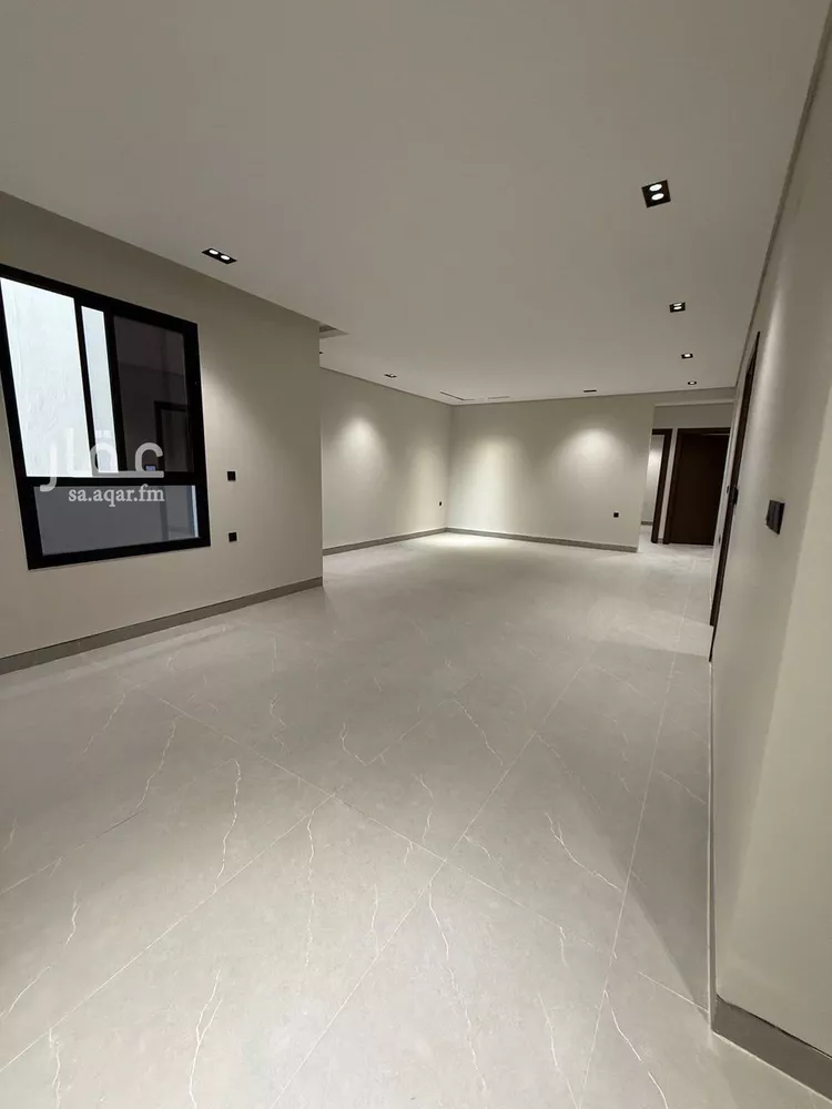 Floor for Sale in Riyadh Ishbiliyah 9