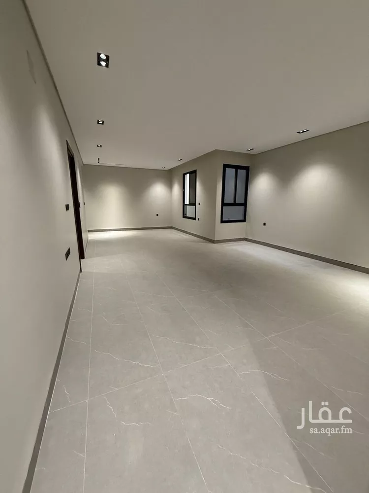 Floor for Sale in Riyadh Ishbiliyah 13
