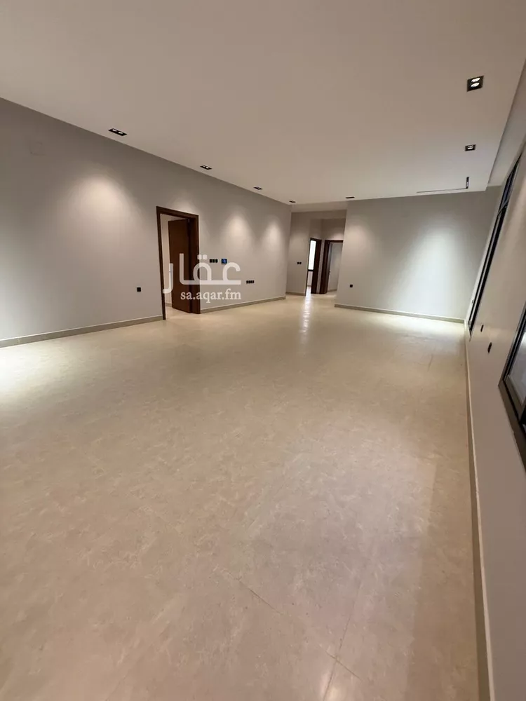Floor for Sale in Riyadh Qurtubah 12