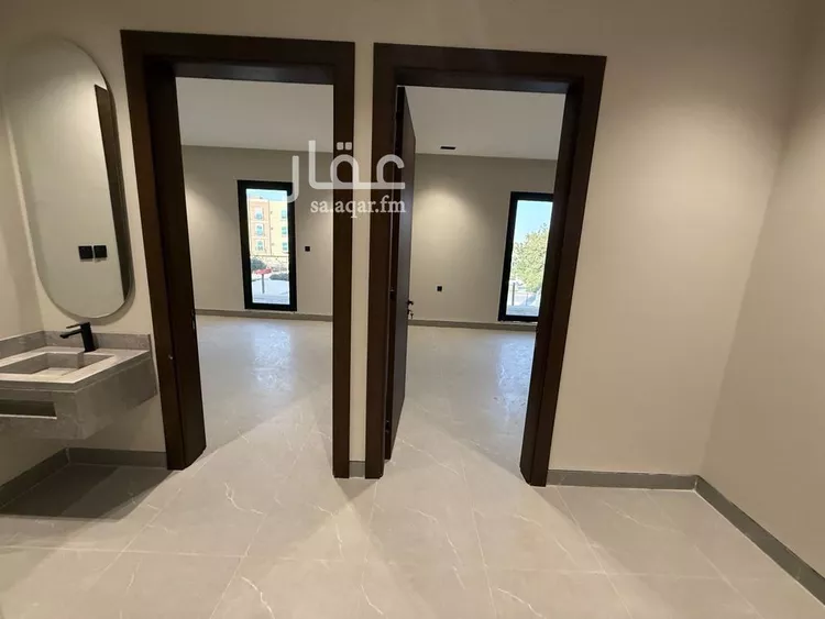 Floor for Sale in Riyadh Ishbiliyah 18
