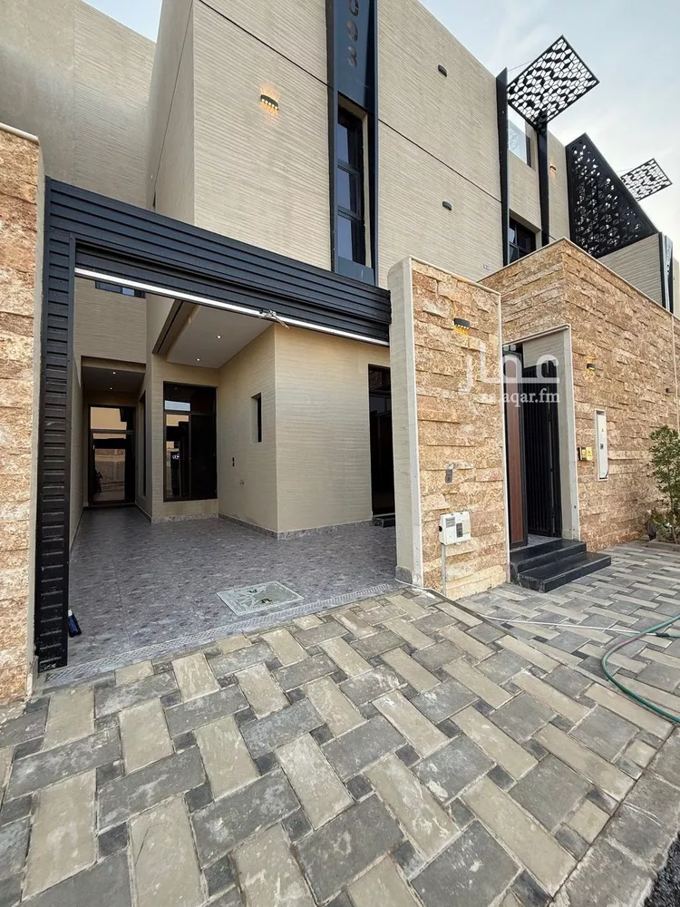 فيلا للبيع في شارع الساحل, حي الرمال, مدينة الرياض, منطقة الرياض