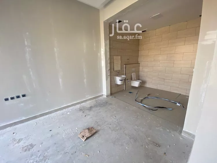 فيلا للبيع في شارع نويعمه, حي اليرموك, مدينة الرياض, منطقة الرياض صورة 5