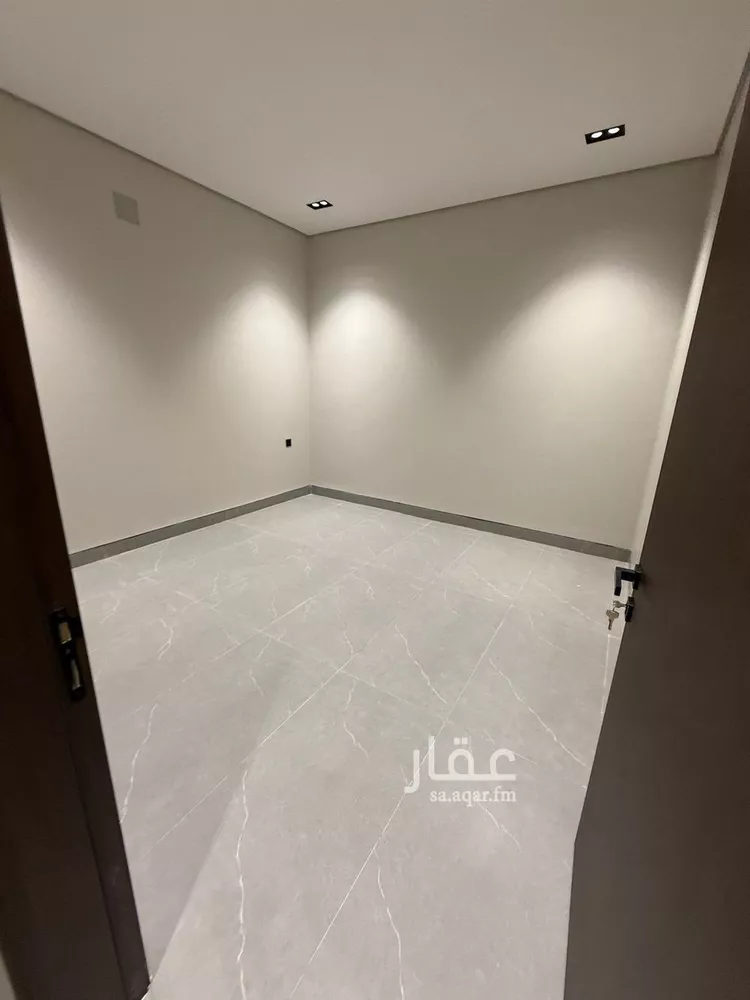 شقة للبيع في شارع العينين, حي إشبيلية, مدينة الرياض, منطقة الرياض 9