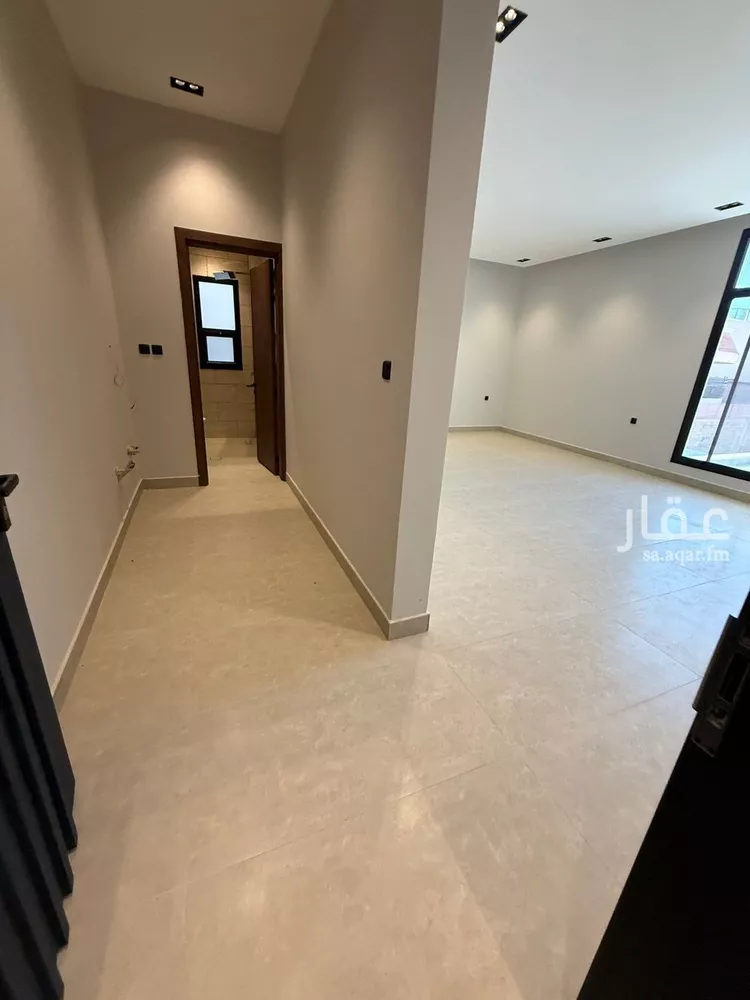 Floor for Sale in Riyadh Qurtubah 6